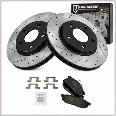 2X DISCHI FRENO FORATI E PASTIGLIE POSTERIORI PER FORD MUSTANG 2005 - 2014 NERO